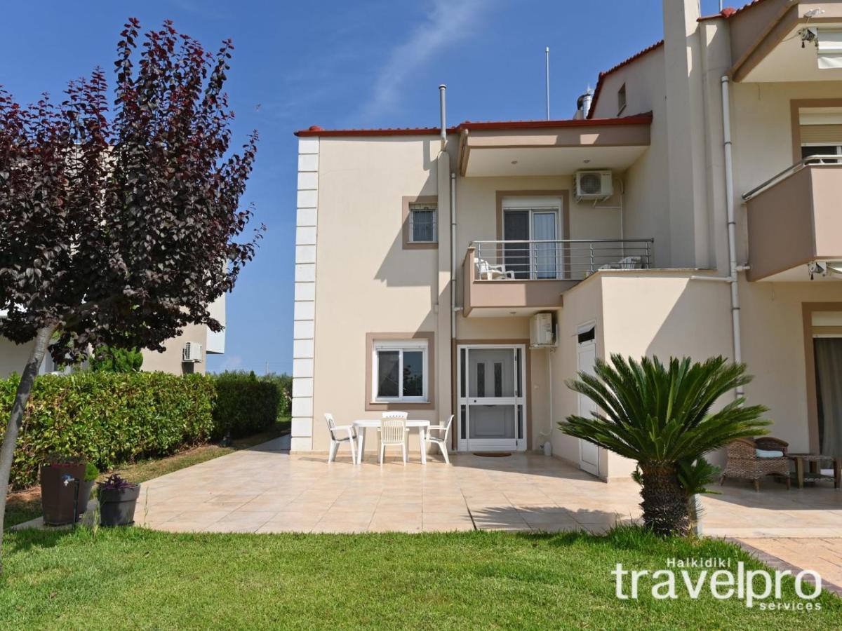 Villa Iris By Rentalspro Services - Agios Mamas Beach Dış mekan fotoğraf