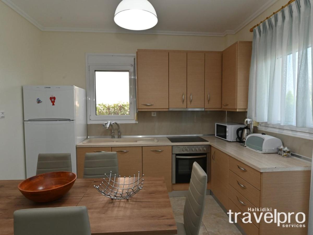 Villa Iris By Rentalspro Services - Agios Mamas Beach Dış mekan fotoğraf