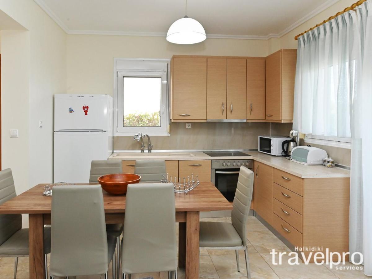 Villa Iris By Rentalspro Services - Agios Mamas Beach Dış mekan fotoğraf