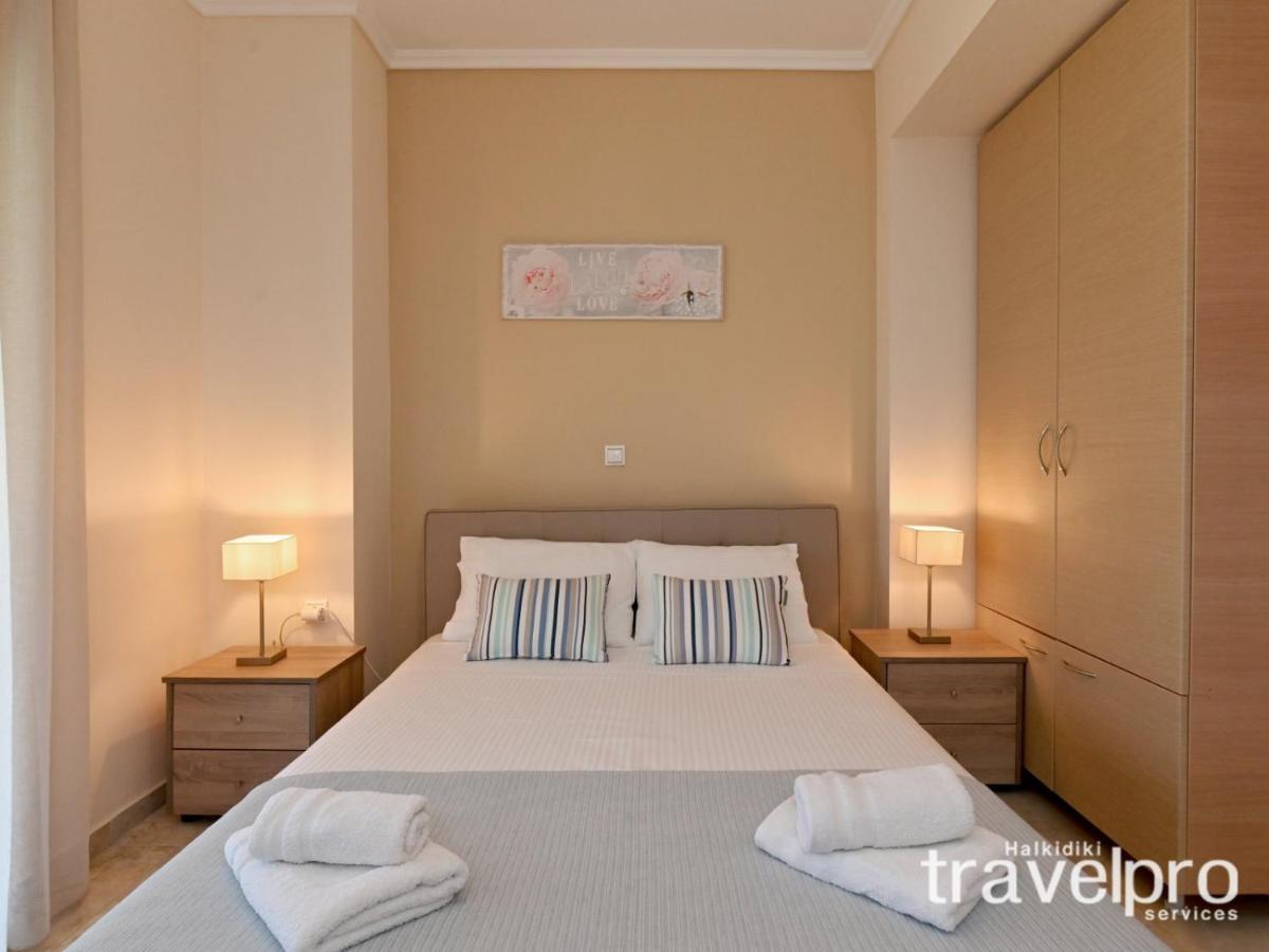 Villa Iris By Rentalspro Services - Agios Mamas Beach Dış mekan fotoğraf