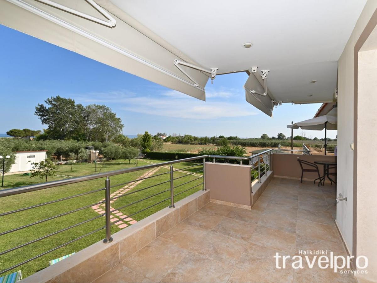 Villa Iris By Rentalspro Services - Agios Mamas Beach Dış mekan fotoğraf