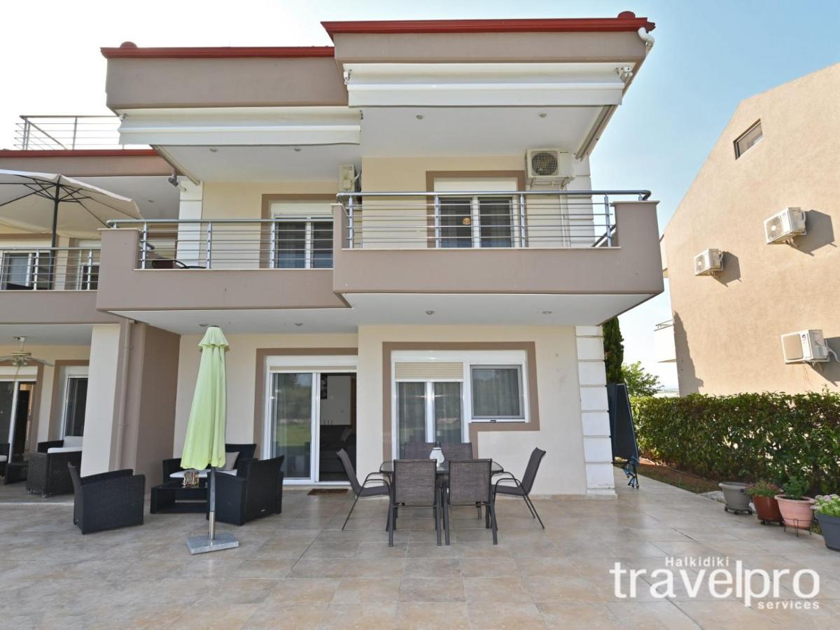 Villa Iris By Rentalspro Services - Agios Mamas Beach Dış mekan fotoğraf